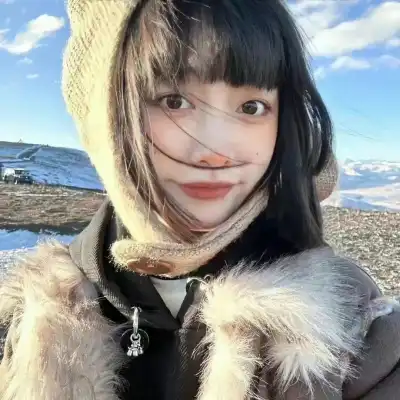 隗逸馨